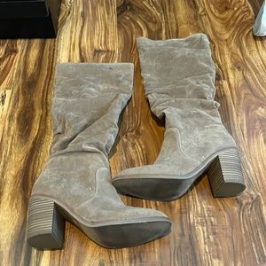 Tall barely worn boots